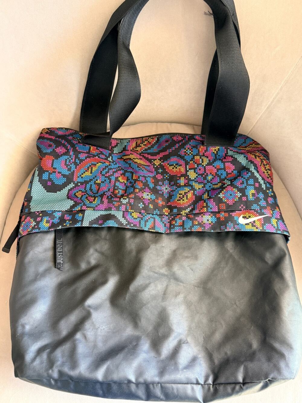 Nike Radiate Training Tote Bag Black Multi Paisley Print Gym Shoulder Bag
